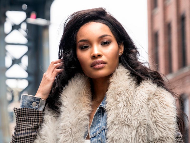 Discover-Beauty-1182651994